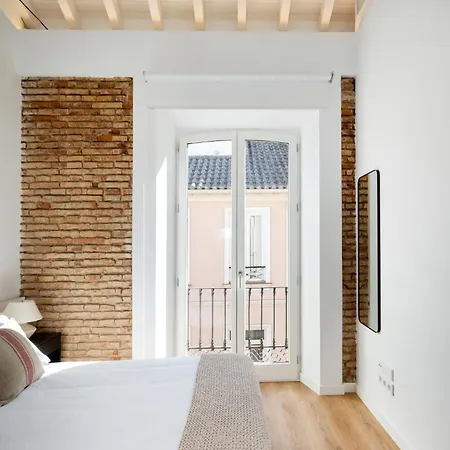 Patio Zahorí Centro