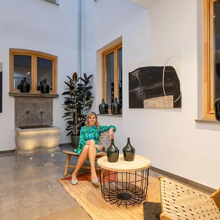 Patio Zahorí Centro